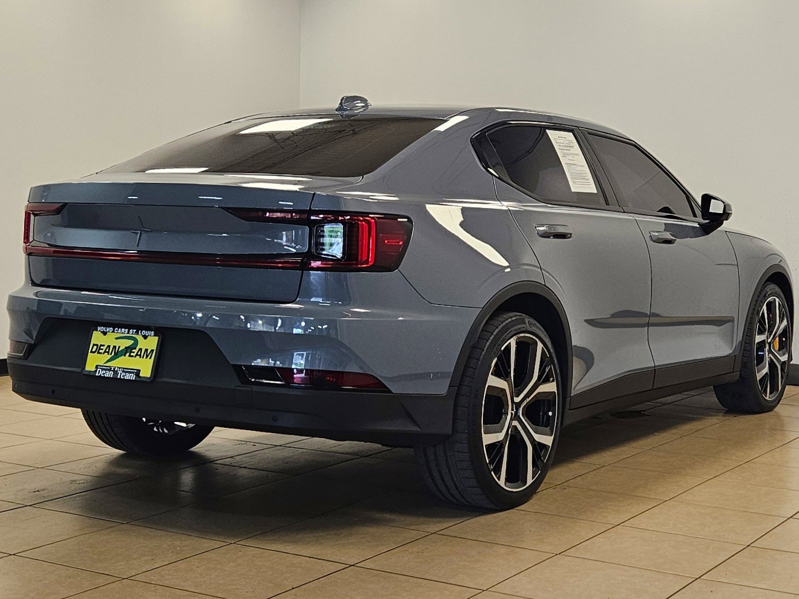 Used 2022 Polestar Polestar 2 w/ Performance Package AWD/4WD image 4