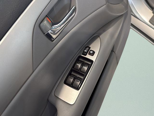 Used 2008 Toyota Avalon XL image 34