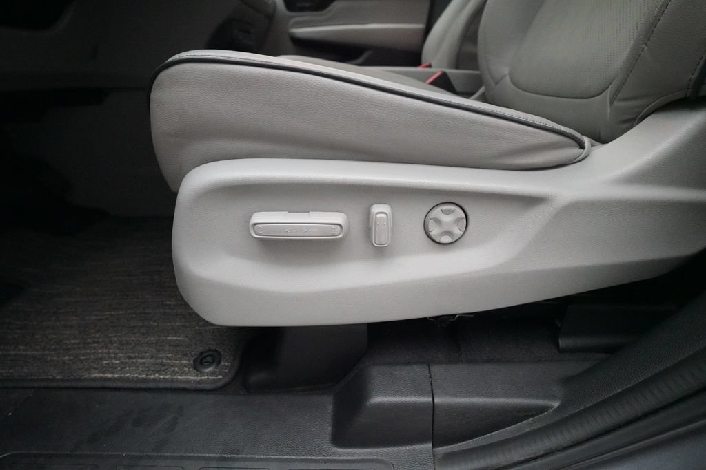 Certified 2024 Honda Odyssey Elite image 30