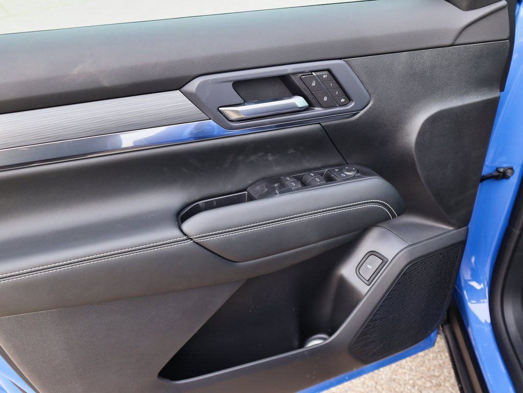 New 2026 GMC Terrain Elevation w/ Elevation Premium Package image 10