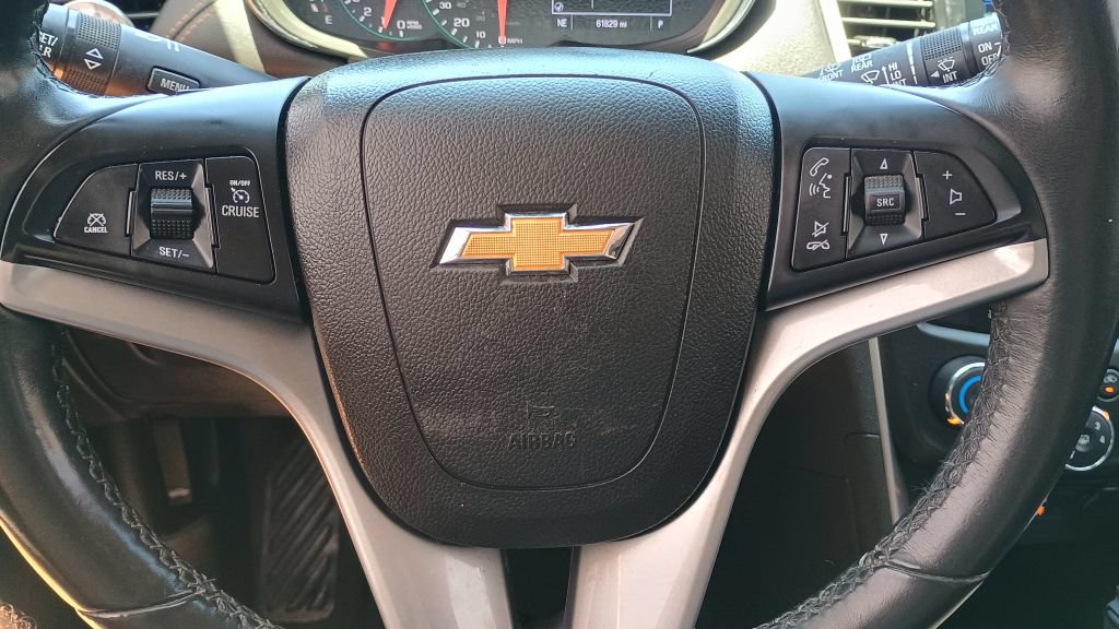 Used 2019 Chevrolet Trax LT w/ LT Convenience Package AWD/4WD image 8