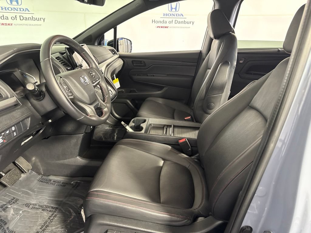 Used 2024 Honda Odyssey Sport image 15