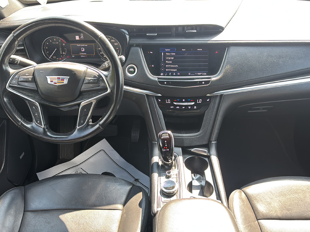 Used 2023 Cadillac XT5 Premium Luxury FWD image 17