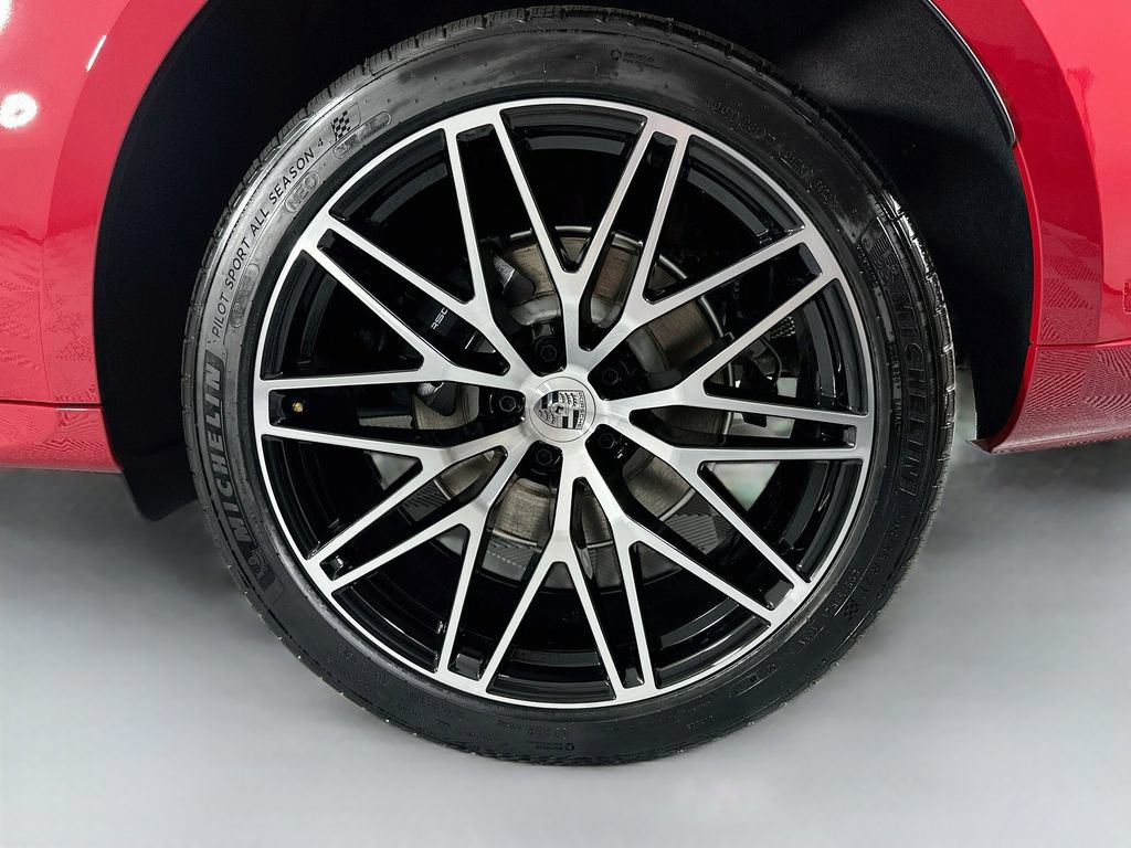 New 2026 Porsche Macan AWD/4WD image 33