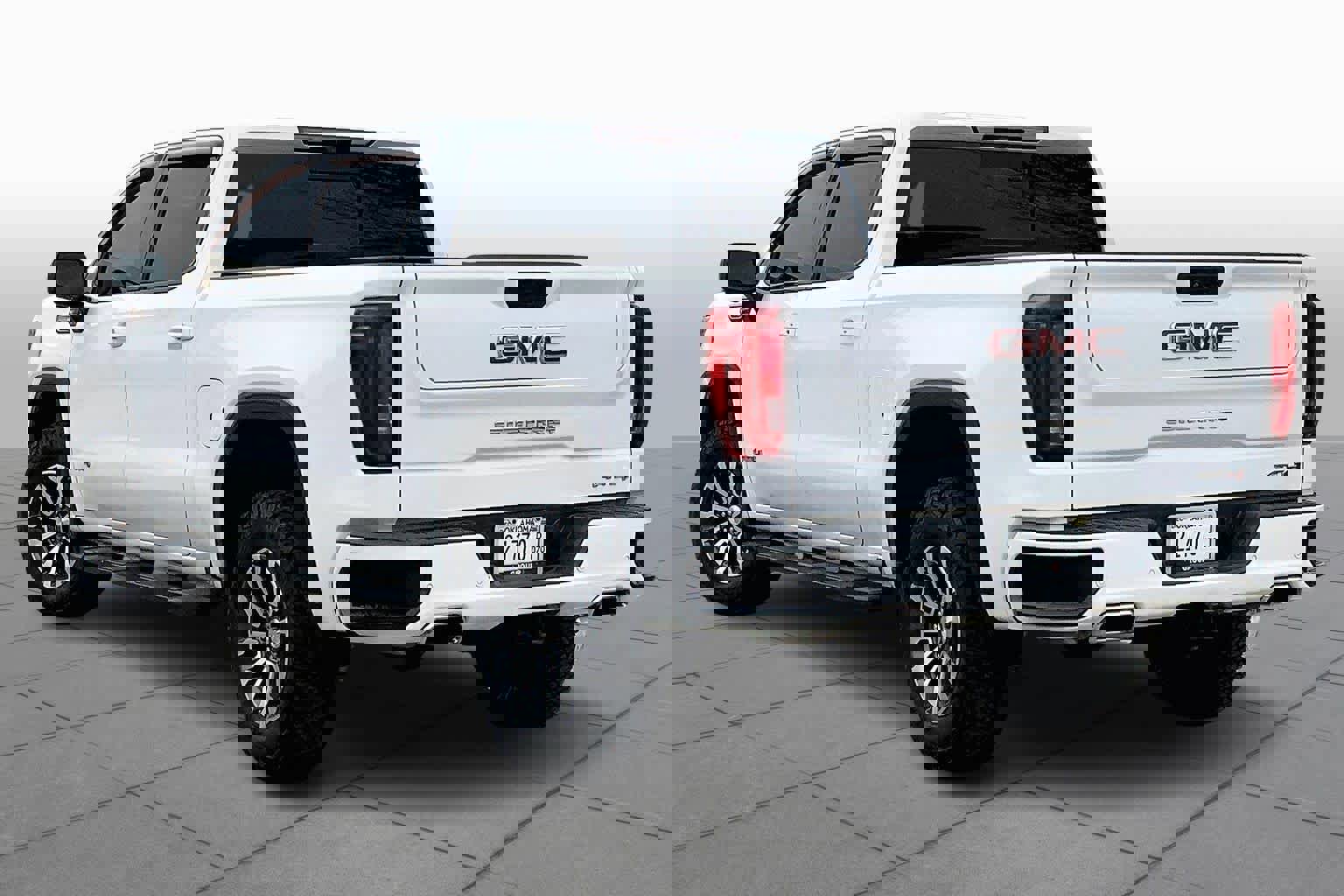 Used 2019 GMC Sierra 1500 AT4 w/ AT4 Premium Package image 12