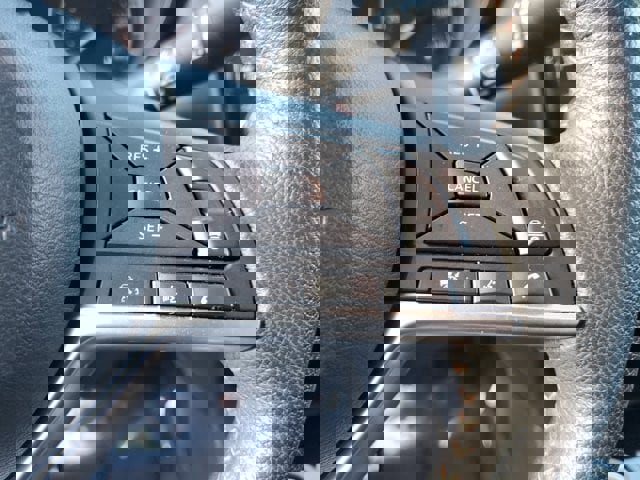 Used 2024 Nissan Versa SR w/ Trunk Package image 31