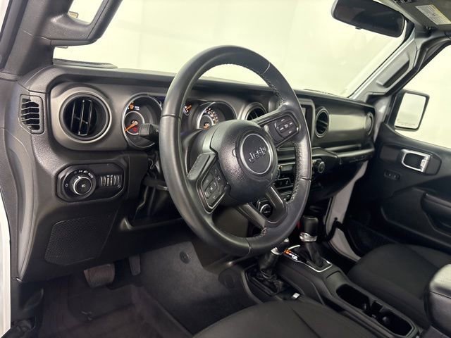 Used 2022 Jeep Wrangler Unlimited Sport image 23