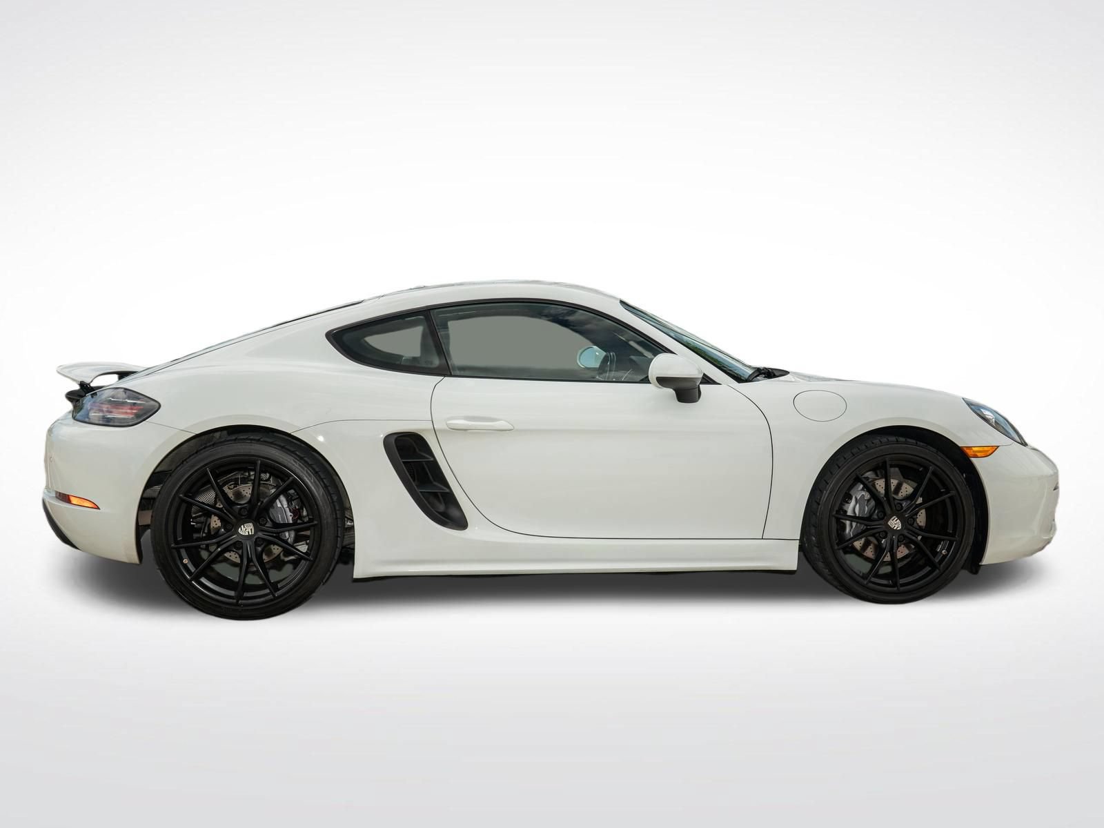 Used 2018 Porsche 718 Cayman RWD image 16