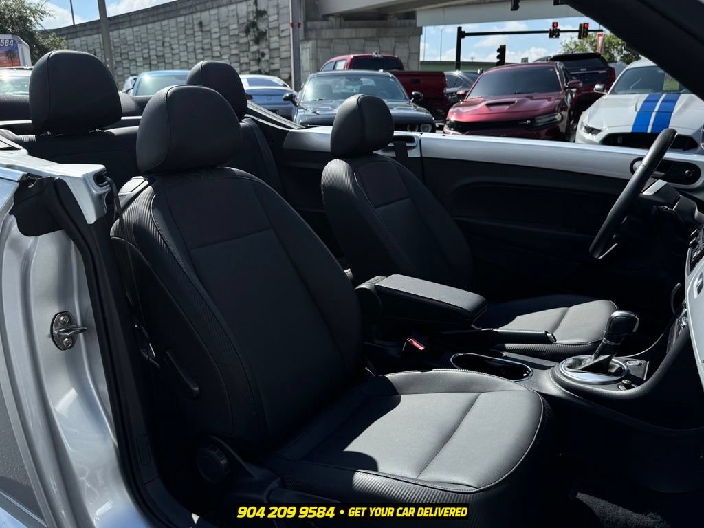 Used 2015 Volkswagen Beetle 1.8T FWD image 30