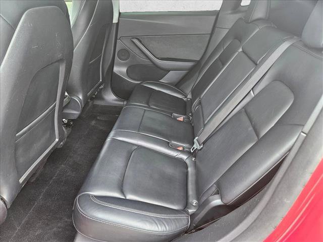Used 2021 Tesla Model Y Long Range AWD/4WD image 19