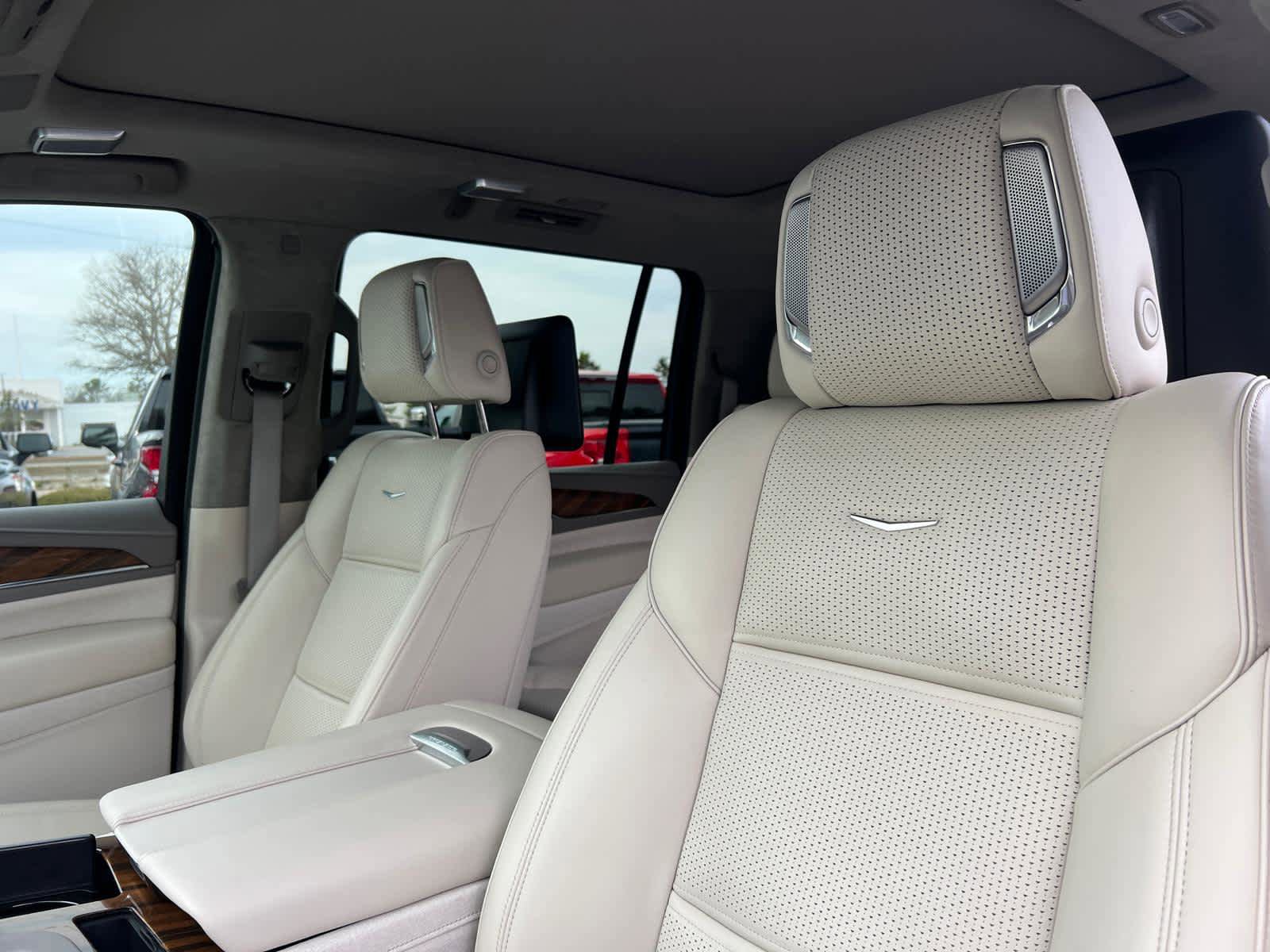 Certified 2024 Cadillac Escalade ESV Sport Platinum w/ LPO, ONYX Package image 13