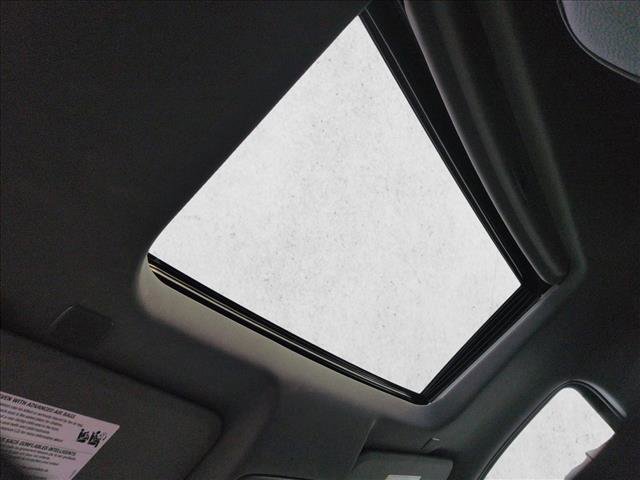 Used 2023 GMC Sierra 1500 Denali w/ Technology Package image 17