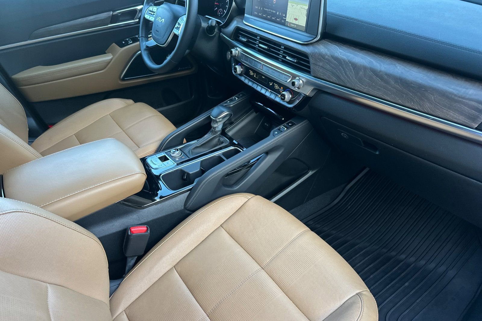 Used 2022 Kia Telluride SX w/ Nightfall Edition Package image 20