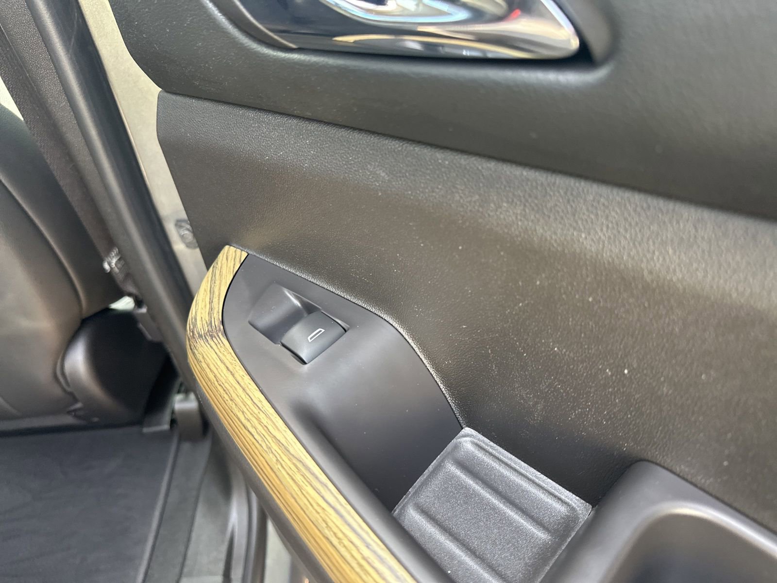 Used 2018 GMC Acadia Denali AWD/4WD image 37