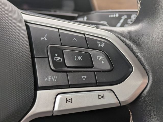 Used 2025 Volkswagen Atlas SE image 22