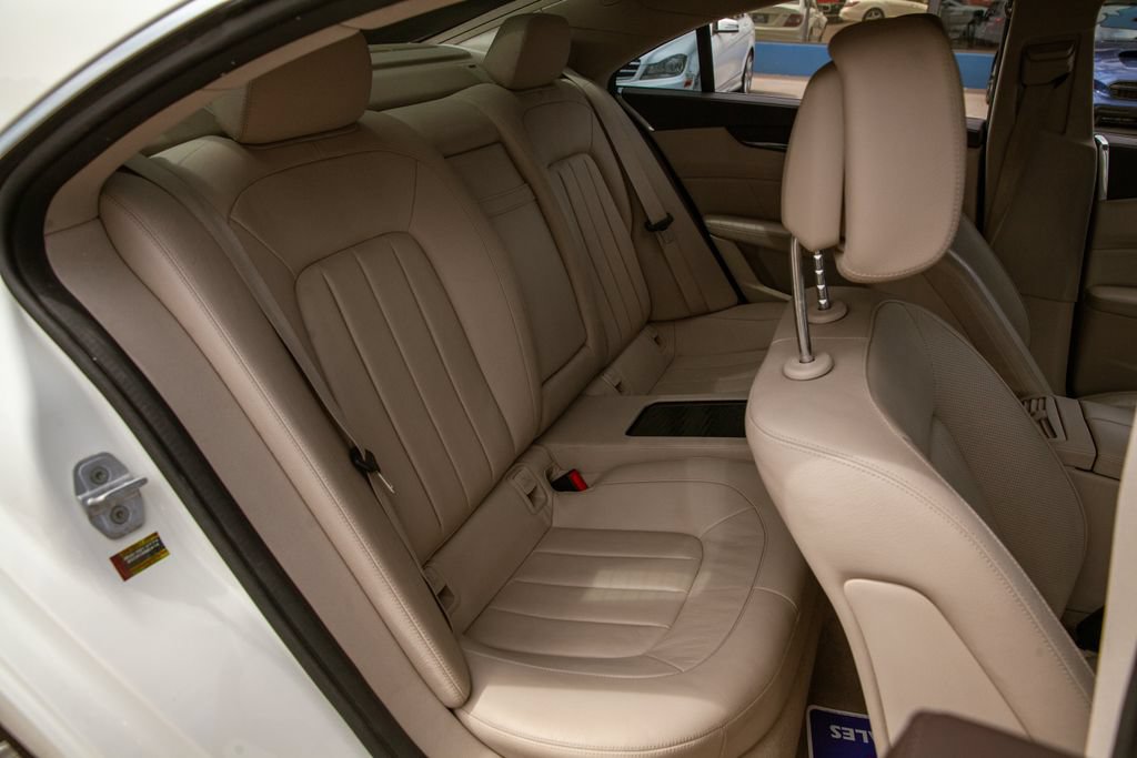 Used 2015 Mercedes-Benz CLS 400 w/ Premium 2 Package image 12
