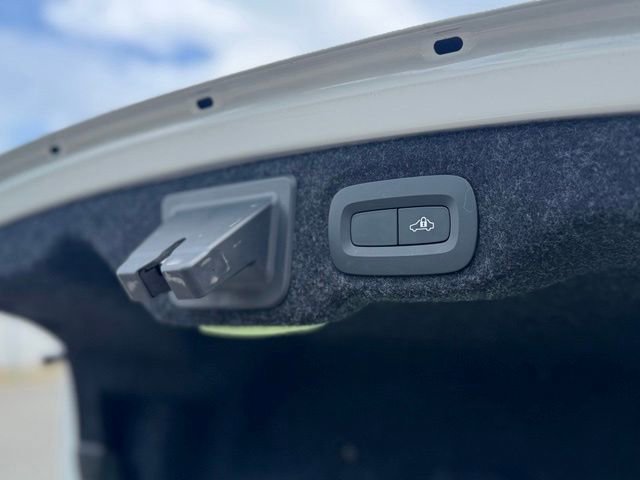 Used 2021 Volvo S60 T6 Inscription AWD/4WD image 35