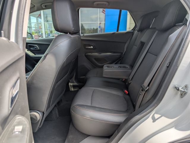 Used 2022 Chevrolet Trax LT w/ Driver Confidence Package AWD/4WD image 15