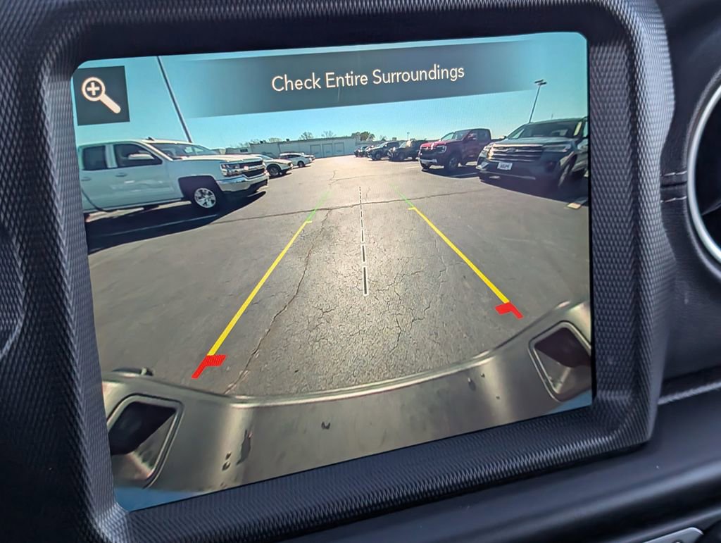 Used 2022 Jeep Gladiator Overland w/ Popular Equipment Package image 19