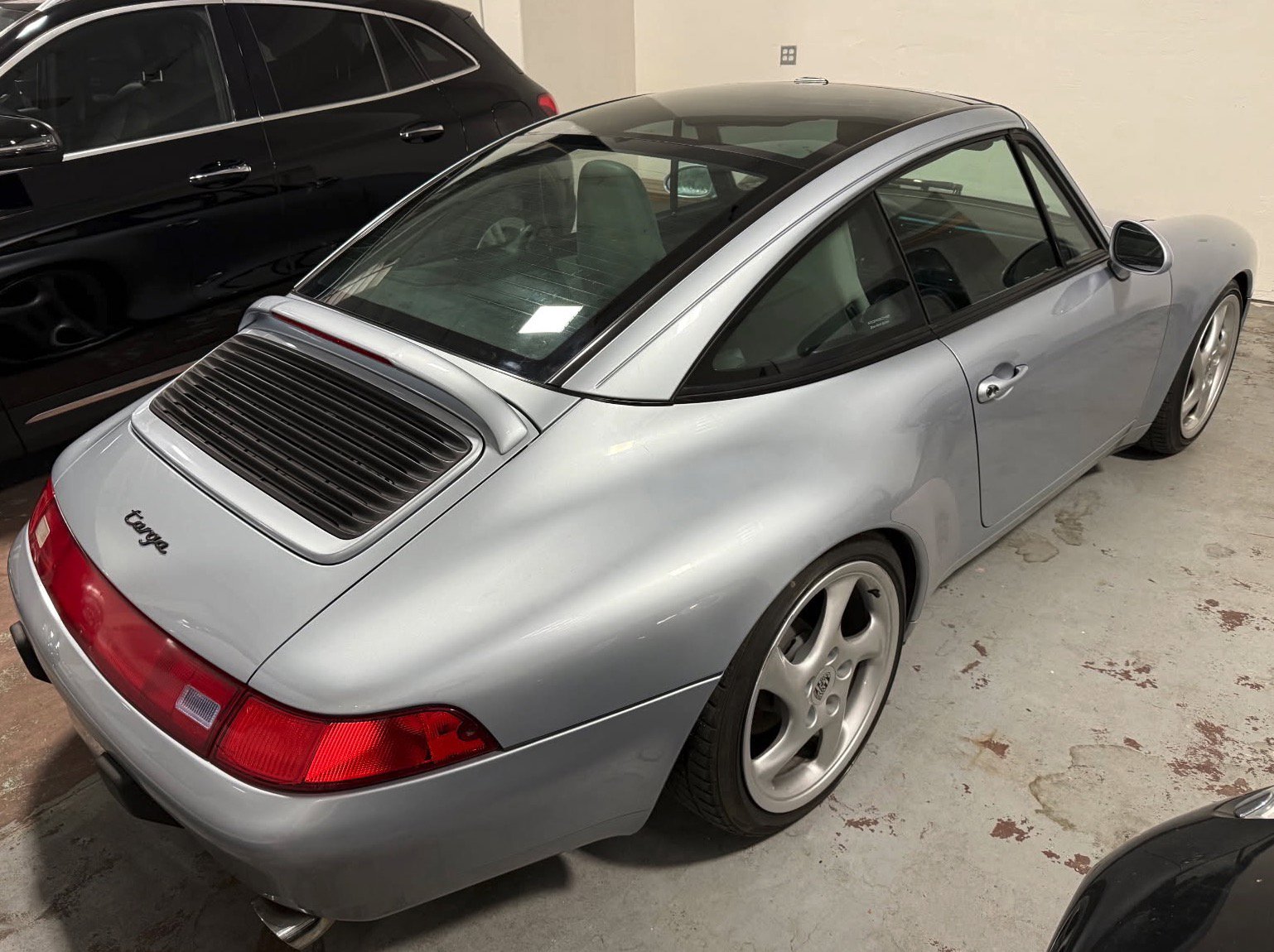 Used 1996 Porsche 911 Targa image 2