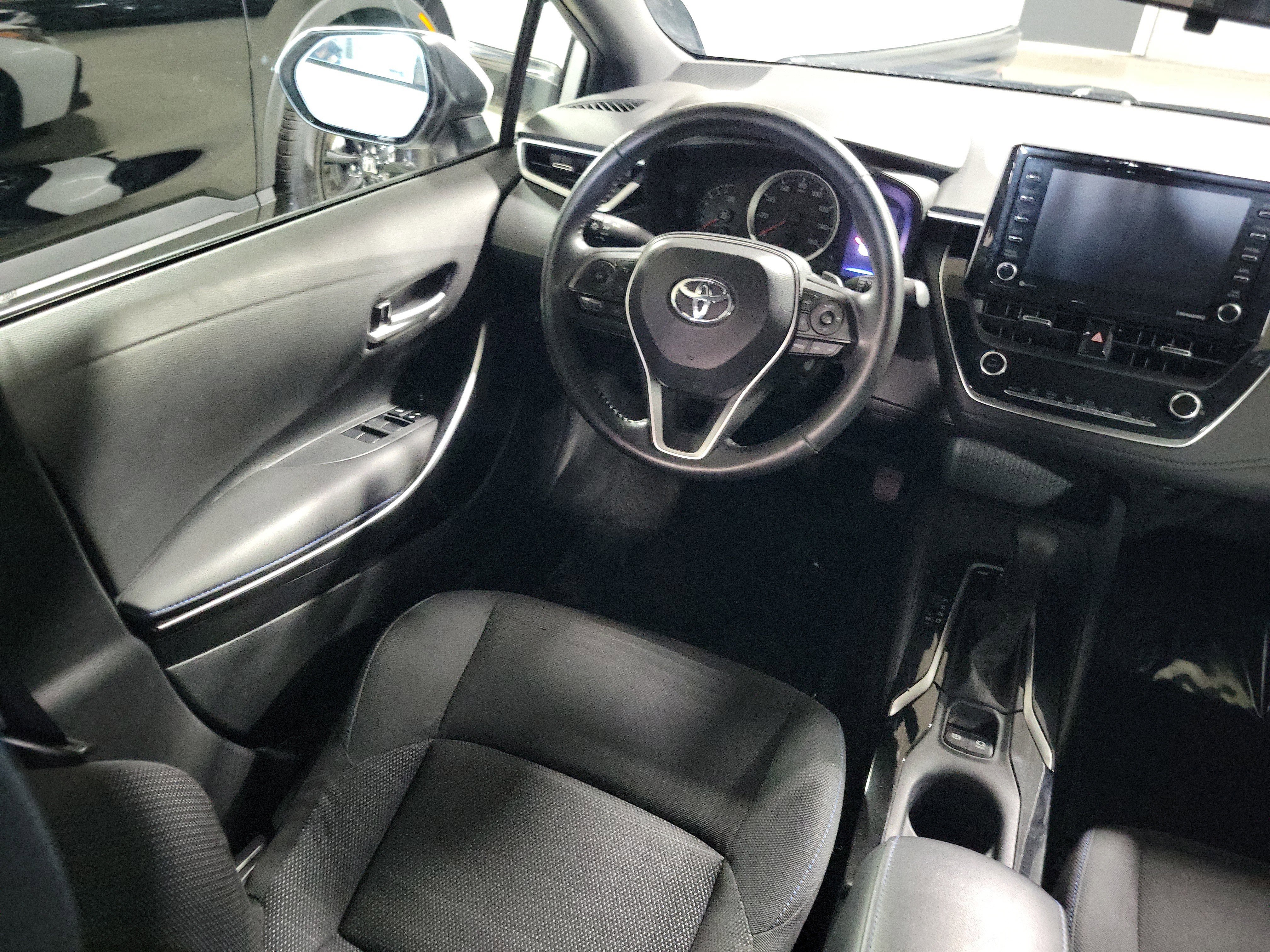 Used 2021 Toyota Corolla SE w/ Carpet Mat Package (TMS) image 15