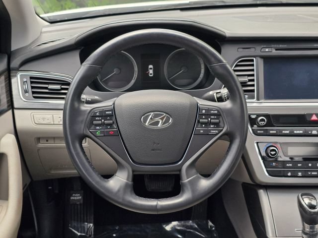 Used 2015 Hyundai Sonata Limited w/ Option Group 05 FWD image 22