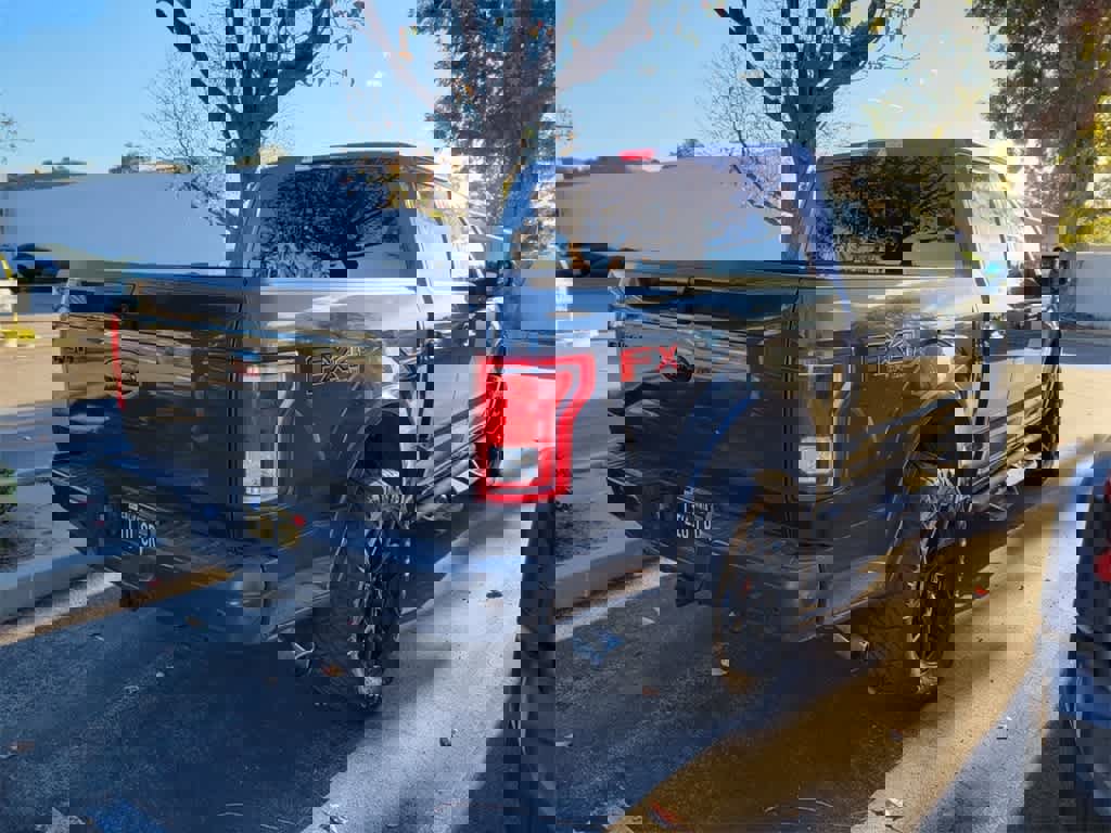 Certified 2017 Ford F150 XLT w/ Equipment Group 302A Luxury image 8