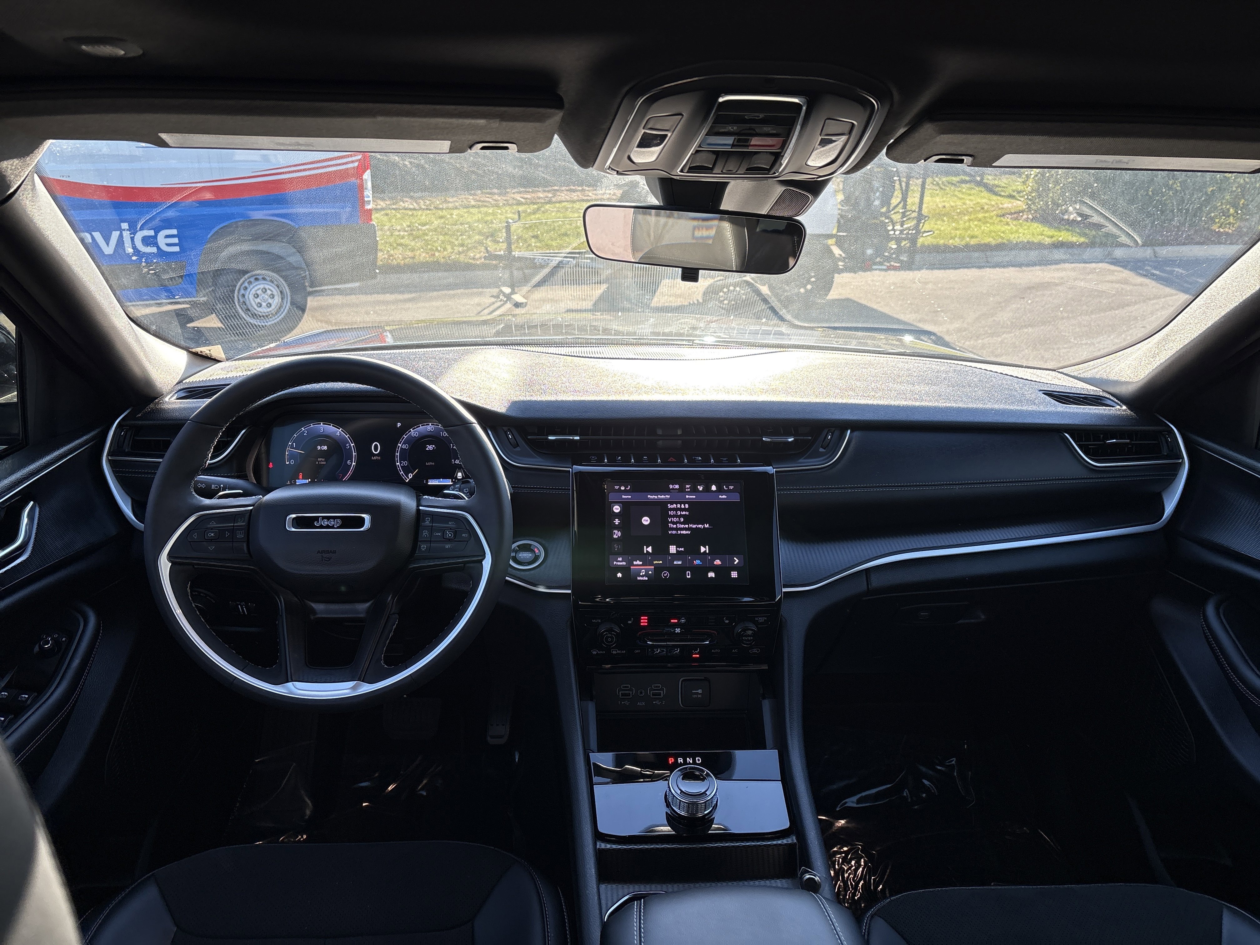 Certified 2025 Jeep Grand Cherokee L Altitude image 21