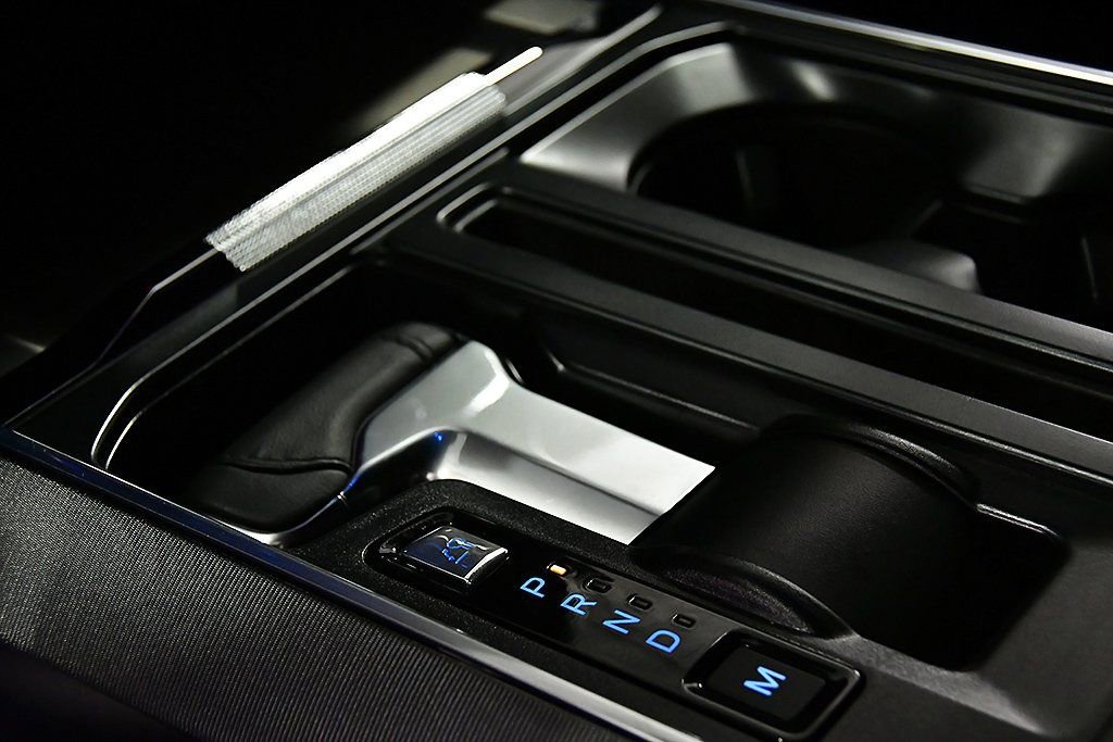 Used 2025 Ford F150 Platinum image 25