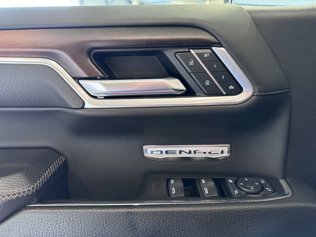 Certified 2025 GMC Sierra 1500 Denali AWD/4WD image 26