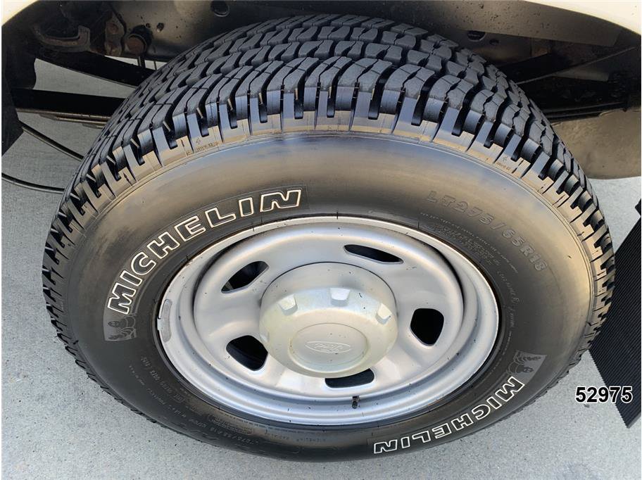 Used 2019 Ford F350 XL w/ Power Equipment Group RWD image 20