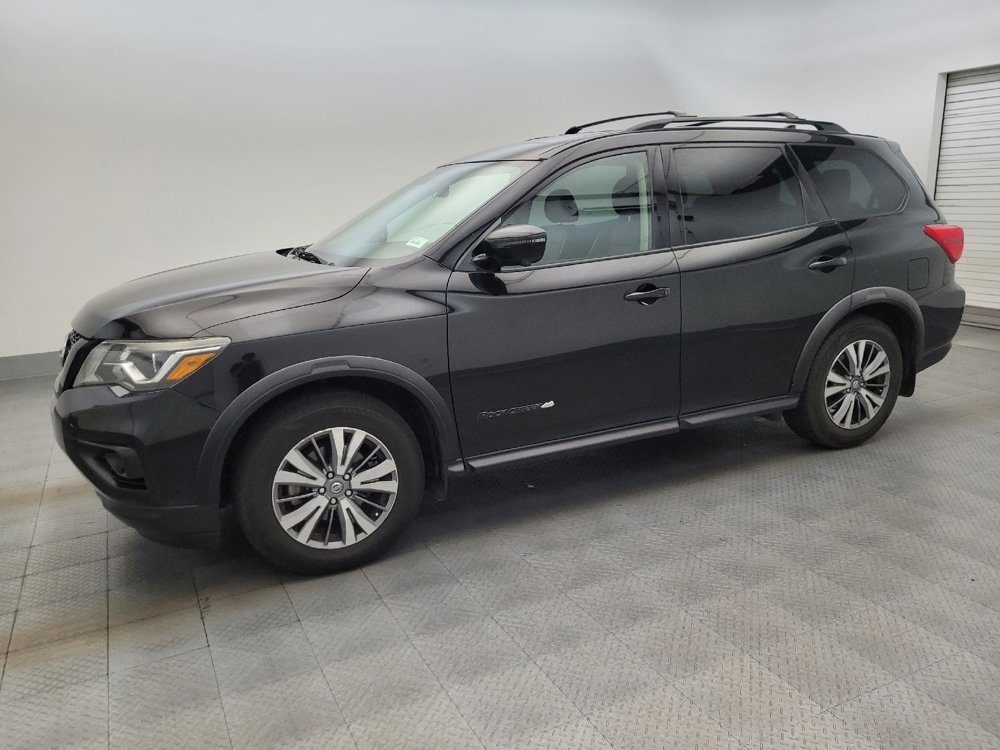 Used 2020 Nissan Pathfinder SL AWD/4WD image 2