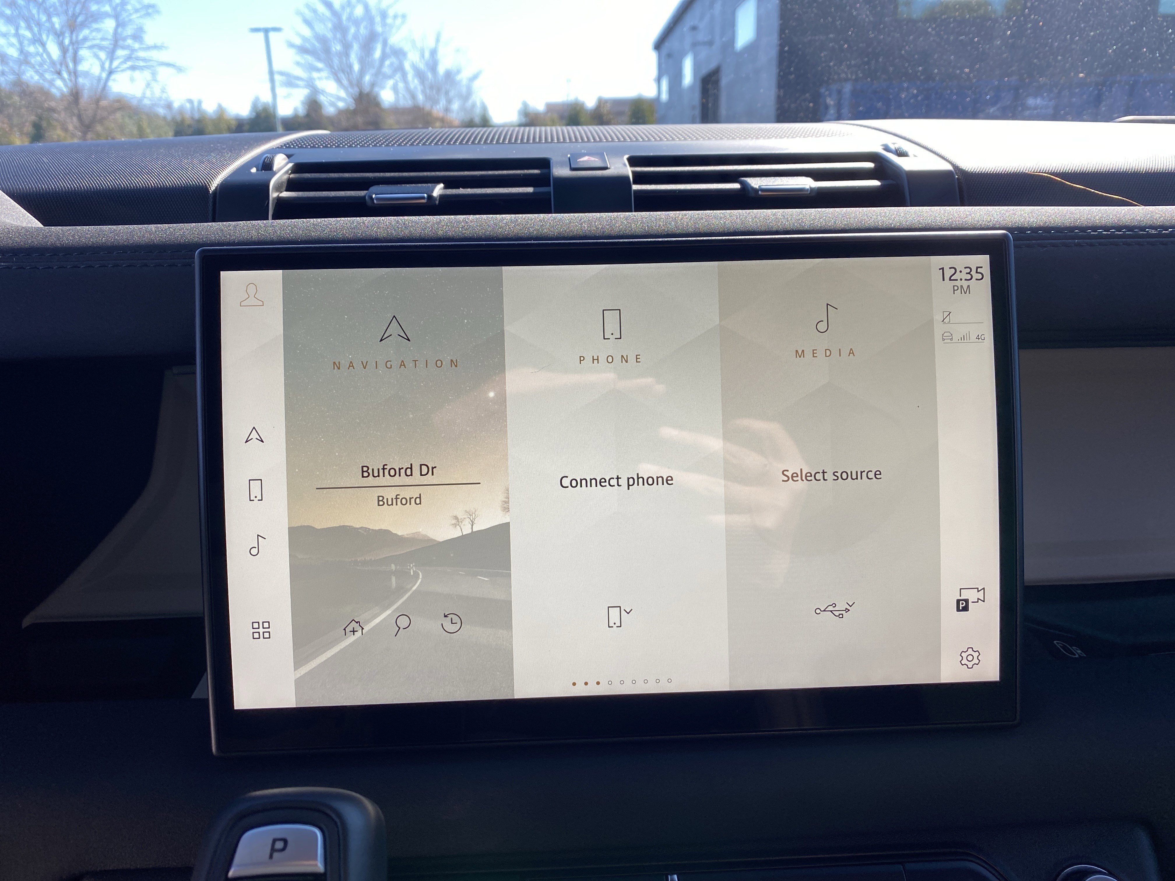 Used 2023 Land Rover Defender 130 X-Dynamic SE image 69