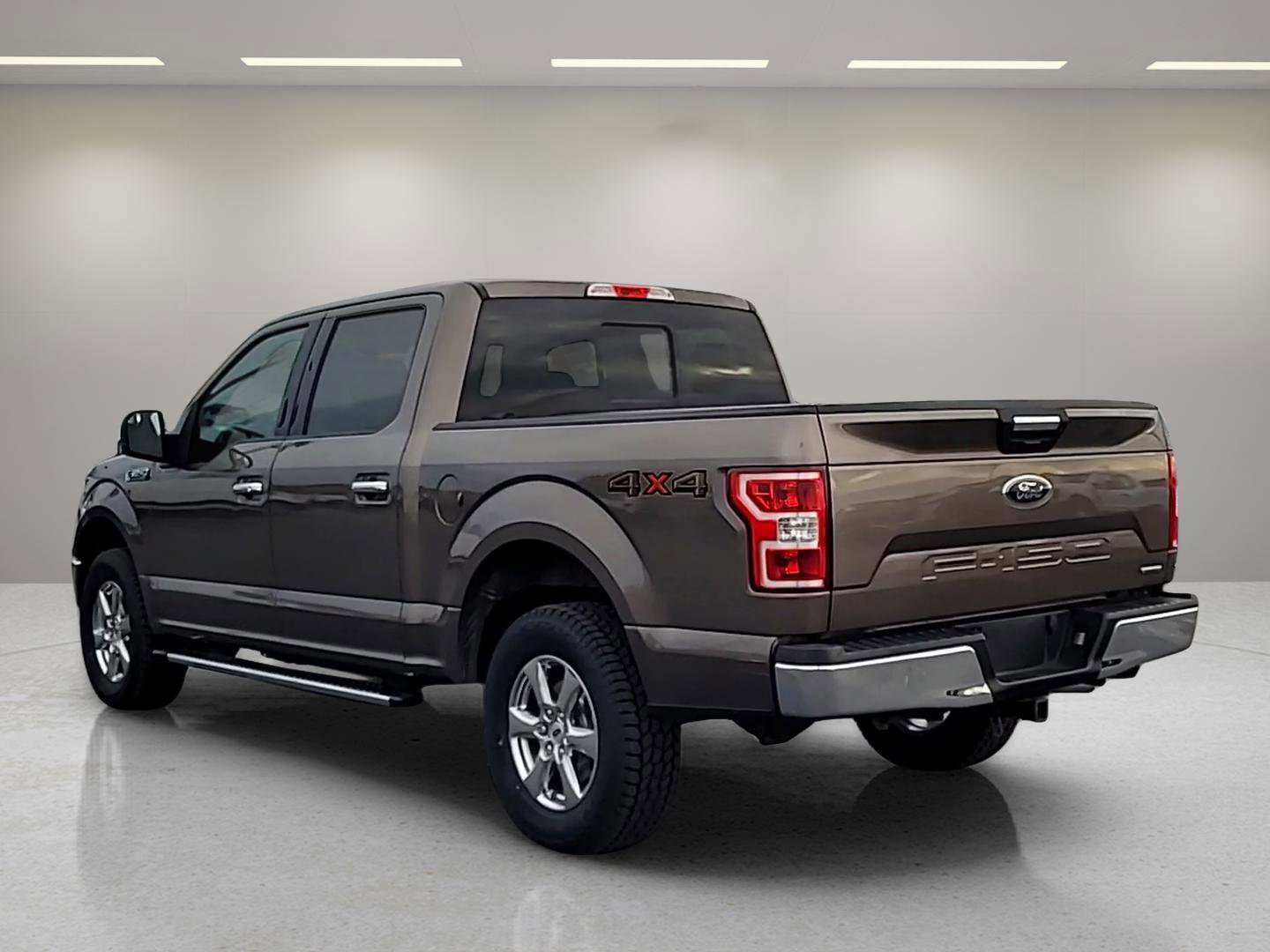 Certified 2019 Ford F150 XLT w/ Equipment Group 302A Luxury image 6