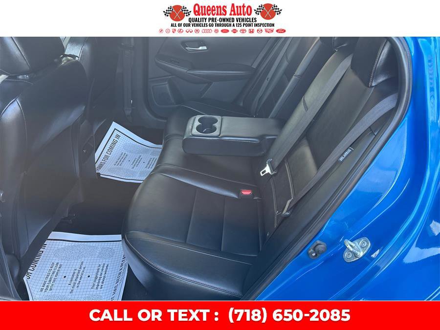 Used 2021 Nissan Sentra SR w/ SR Premium Package FWD image 11