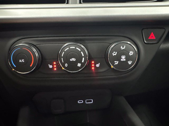 New 2026 Chevrolet Trax LS w/ LS Convenience Package FWD image 16