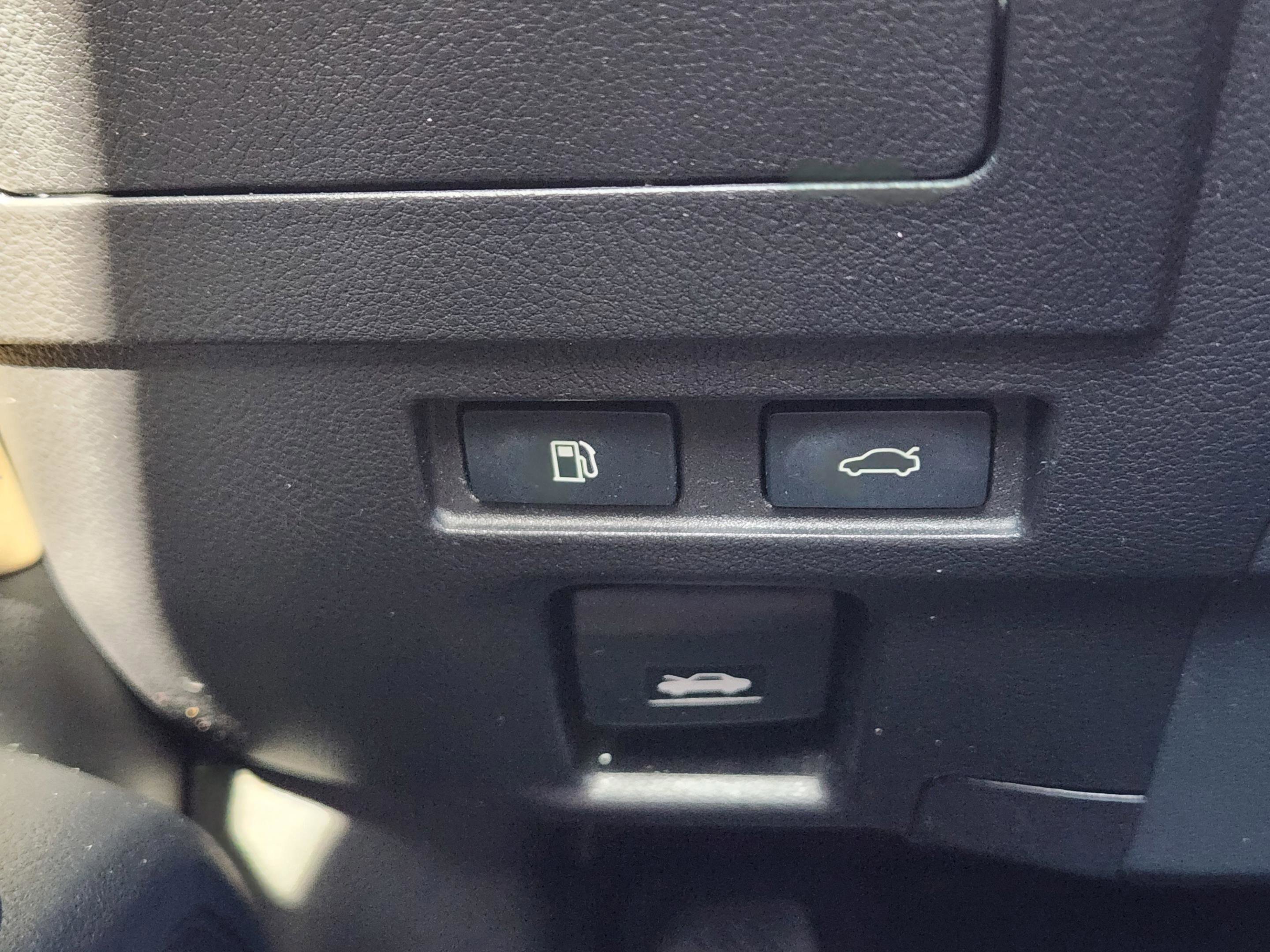 Used 2021 Lexus ES 350 w/ Premium Package FWD image 16