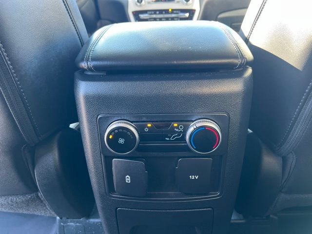 Used 2024 Ford Explorer XLT w/ Equipment Group 202A AWD/4WD image 22