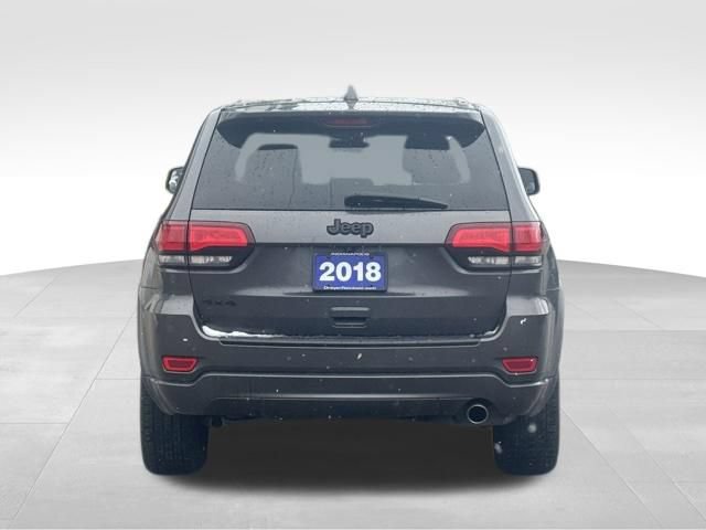 Used 2018 Jeep Grand Cherokee Altitude AWD/4WD image 6