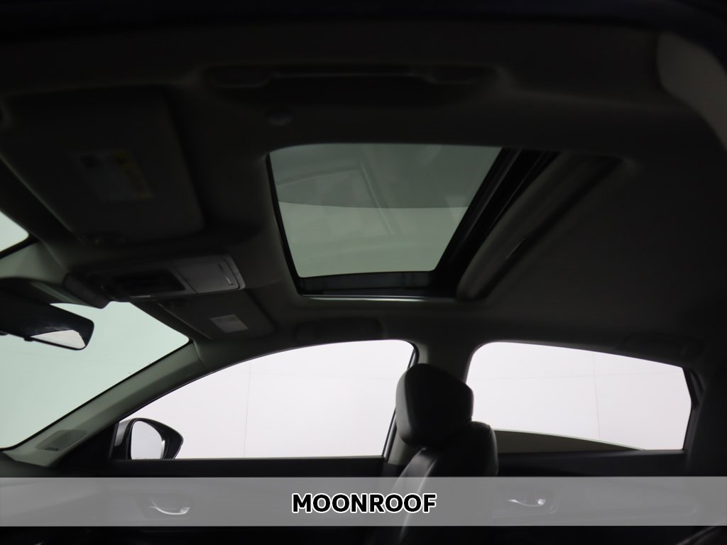 Used 2024 Honda Accord Touring image 4