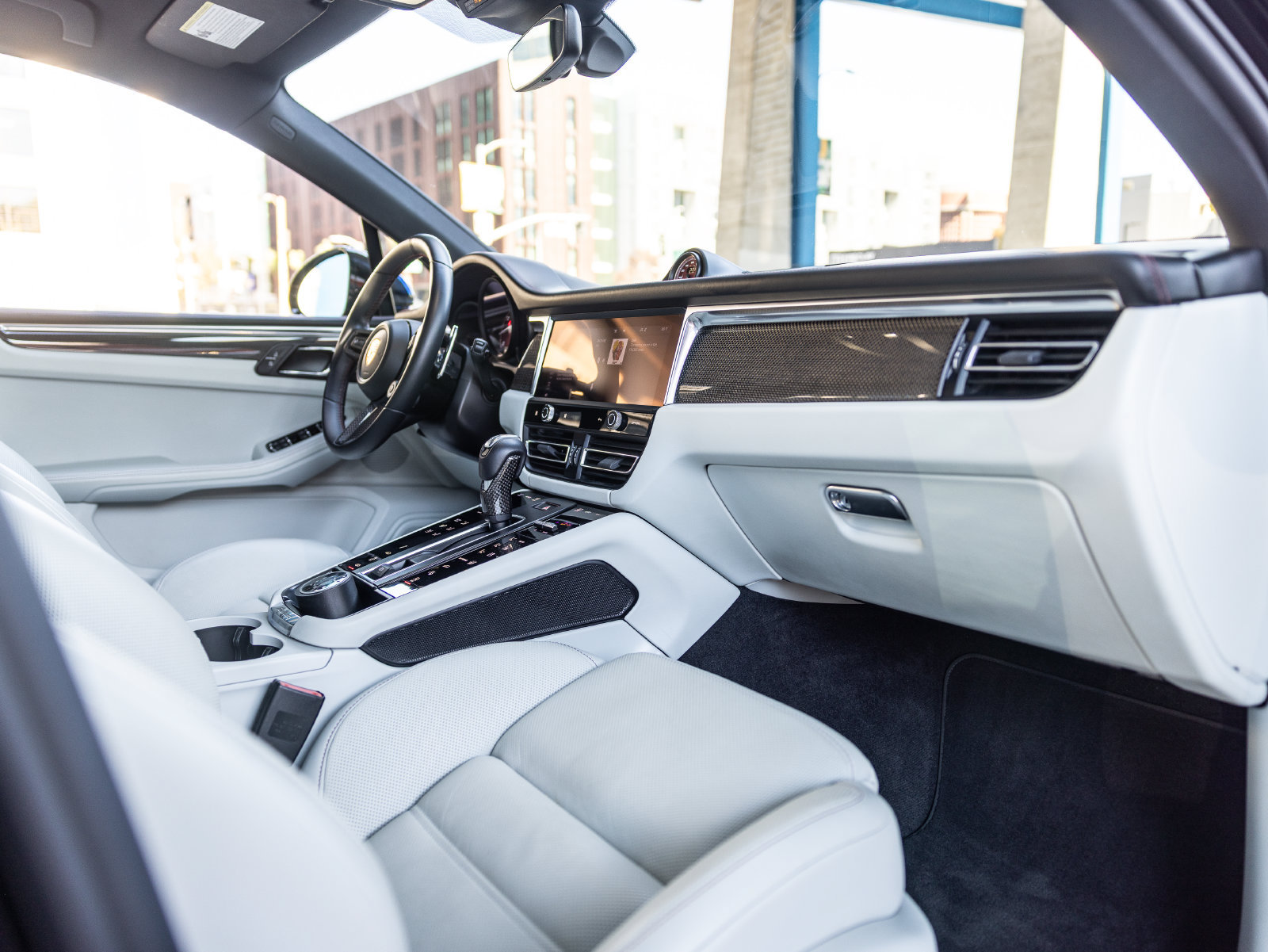 Certified 2024 Porsche Macan GTS AWD/4WD image 56