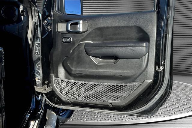 Used 2022 Jeep Gladiator Sport AWD/4WD image 29