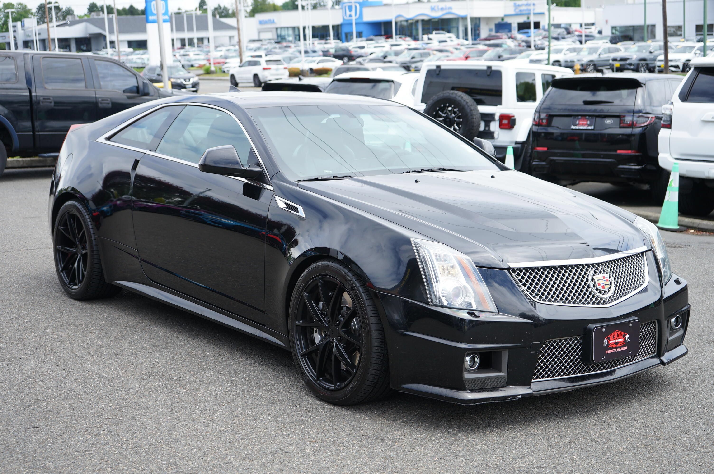 Used 2011 Cadillac CTS V RWD image 7