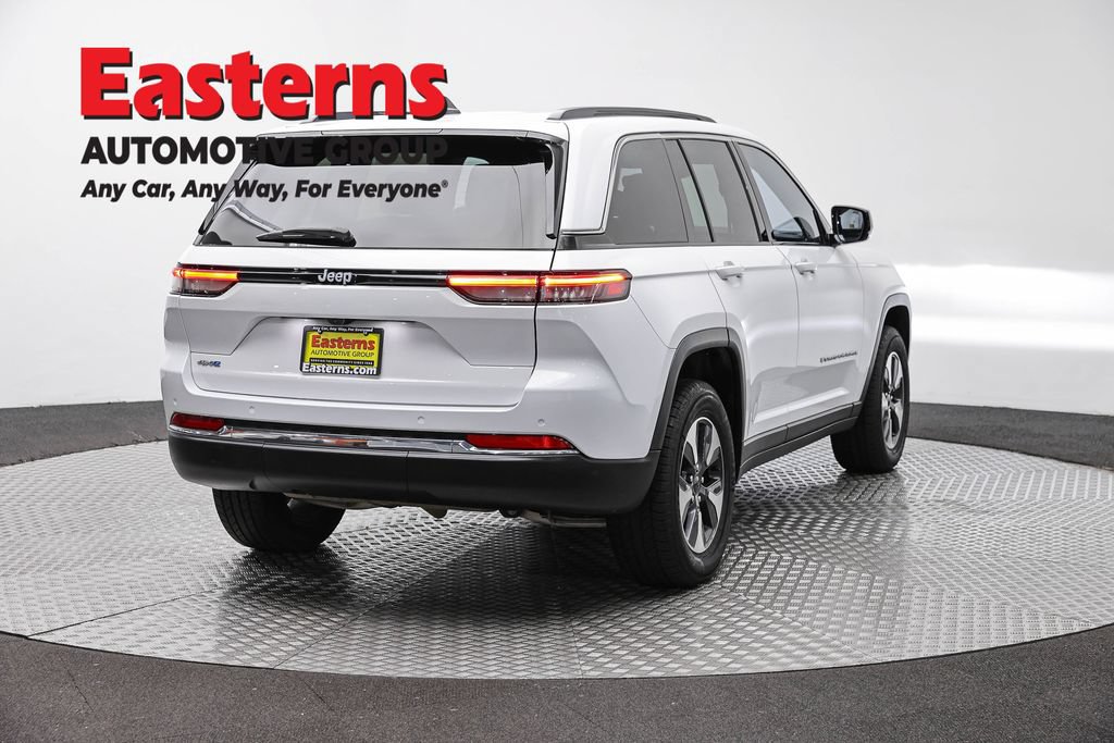 Used 2024 Jeep Grand Cherokee Limited 4xe AWD/4WD image 5