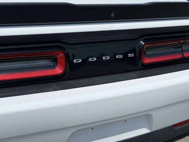 Certified 2019 Dodge Challenger R/T w/ Blacktop Package RWD image 30