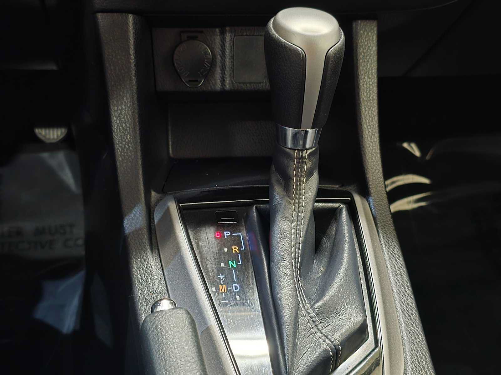 Used 2014 Toyota Corolla S FWD image 15