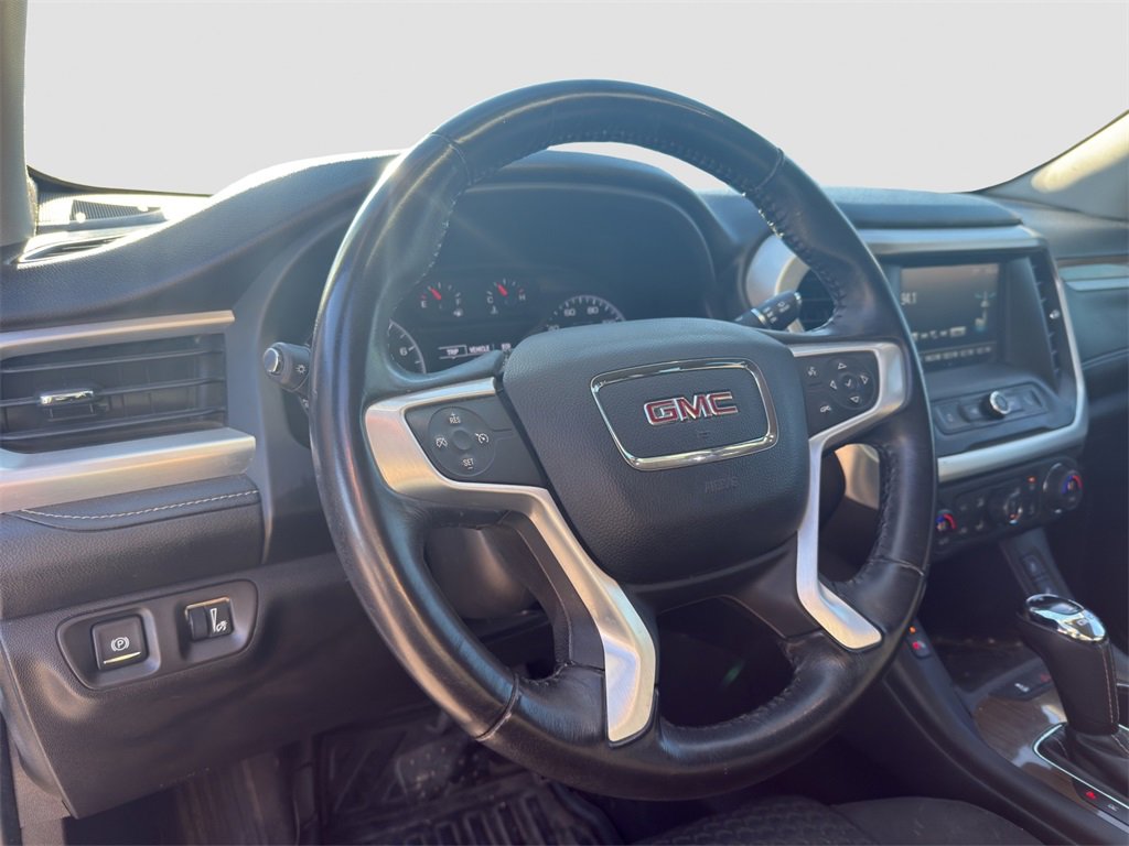 Used 2018 GMC Acadia SLE image 7