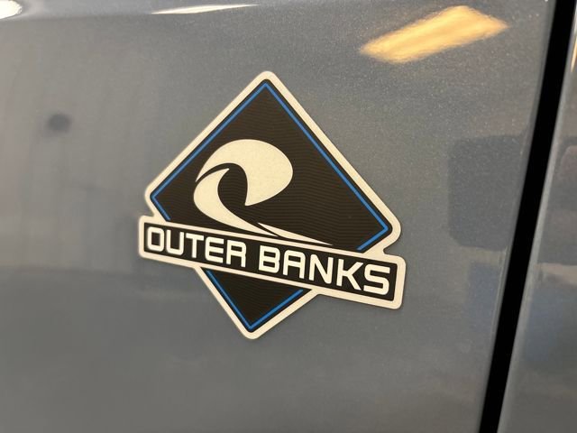 Used 2025 Ford Bronco Outer Banks image 23