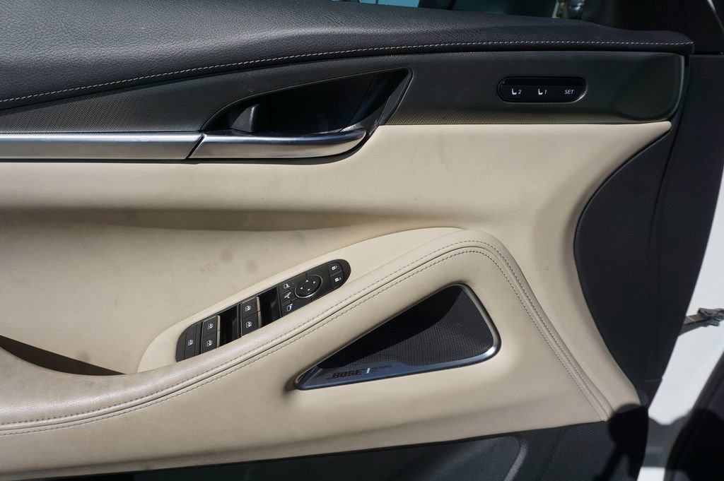 Used 2023 INFINITI QX60 Luxe w/ Performance Audio Package image 4