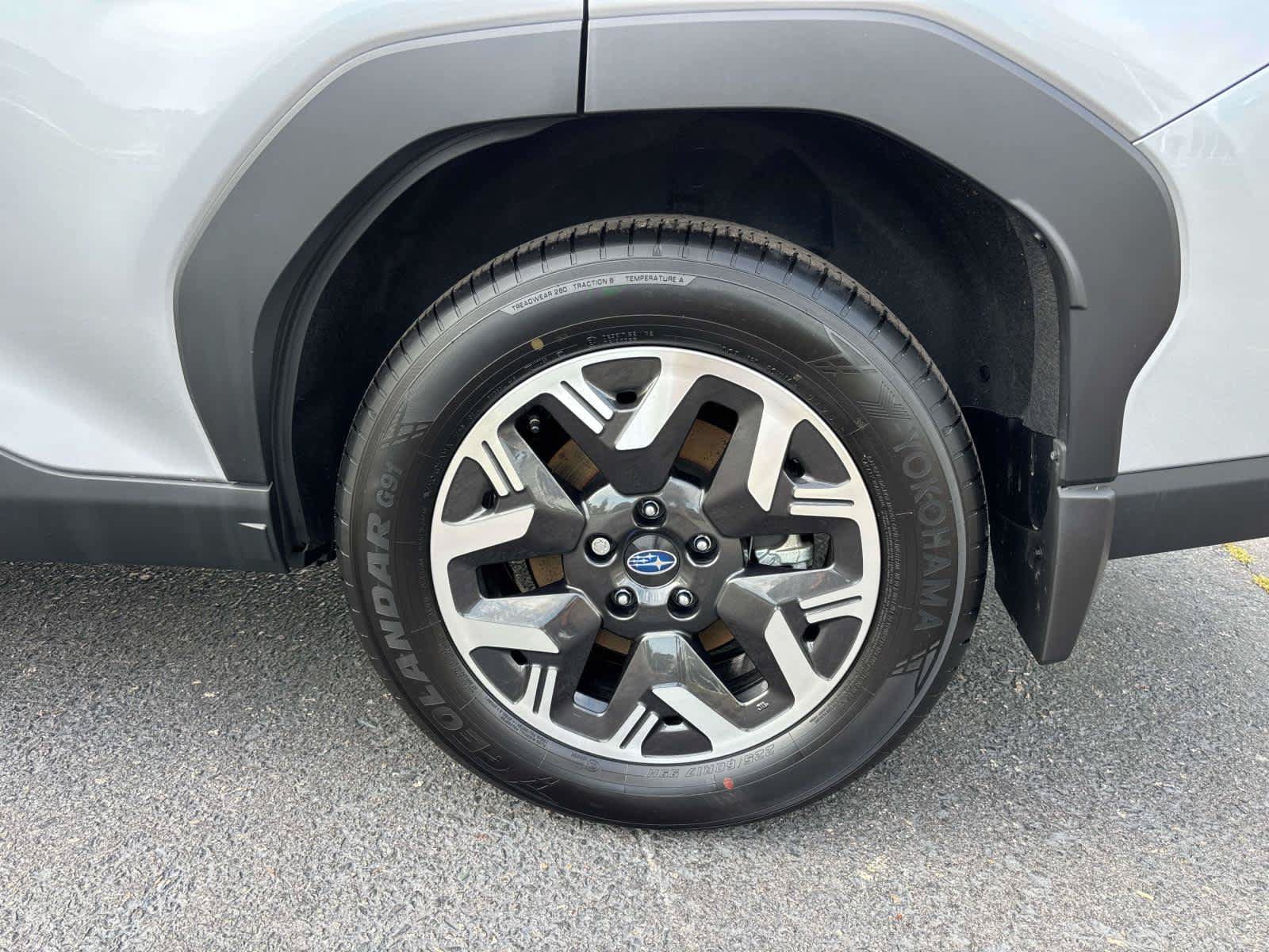 Used 2026 Subaru Forester Premium AWD/4WD image 9